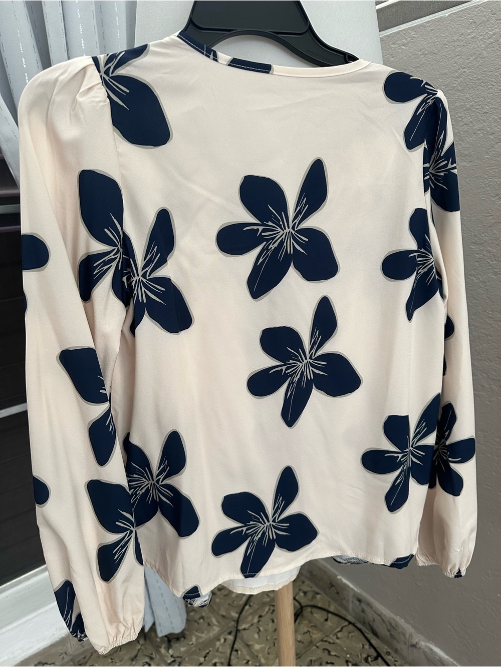 Floral Long-Sleeve Blouse in Cream and Navy